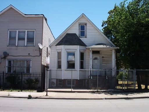 3743 S Kedzie Ave., Chicago, IL 60632