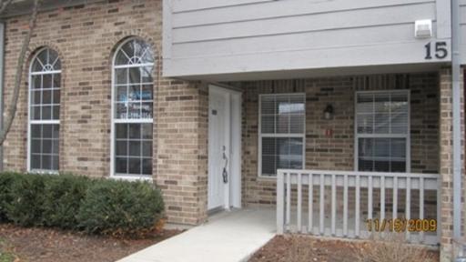 15 Foxcroft Dr. #123, Naperville, IL 60565