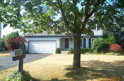 1865 Gatewood Dr., Gurnee, IL 60031