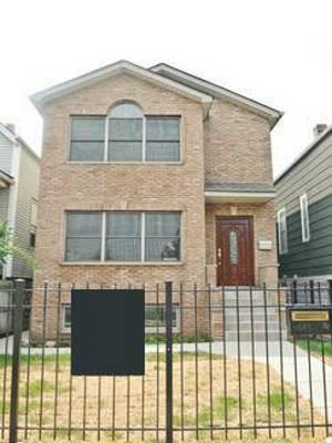 3443 W School St., Chicago, IL 60618