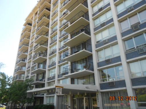 8801 W Golf Rd. #5B, Niles, IL 60714