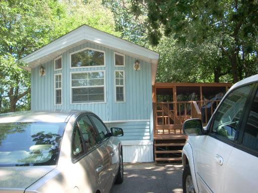 1009 Bay Rd. #33, Mchenry, IL 60051