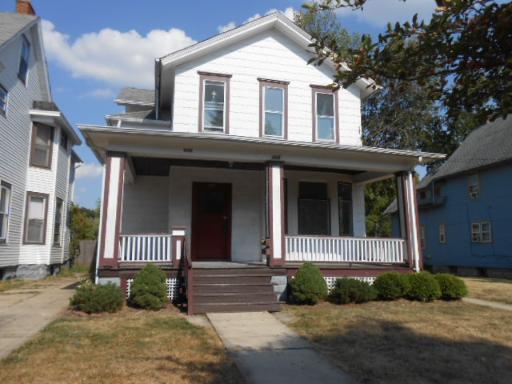 426-428 S Fourth Ave., Aurora, IL 60505