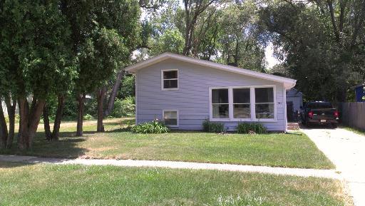 969 Illinois Ave., Elgin, IL 60120