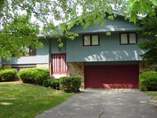 5822 Flambeau Ct., Rockford, IL 61114