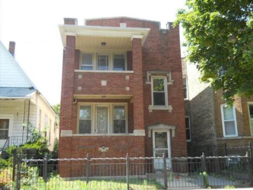 1639 W Farragut Ave., Chicago, IL 60640