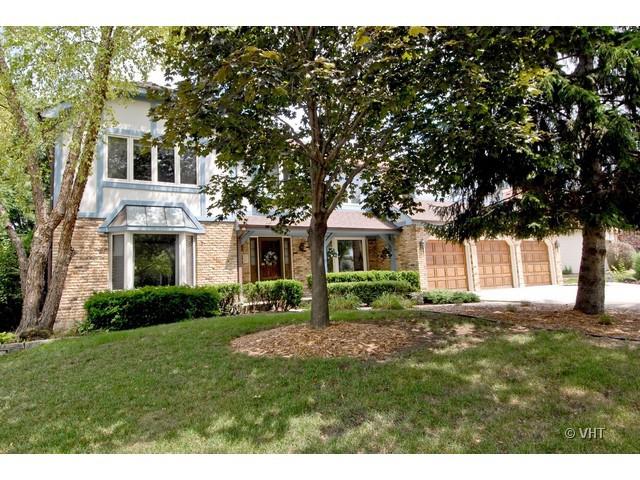 852 Rockbridge Dr., Naperville, IL 60540