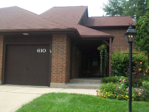 610 Cress Creek Ln., Crystal Lake, IL 60014