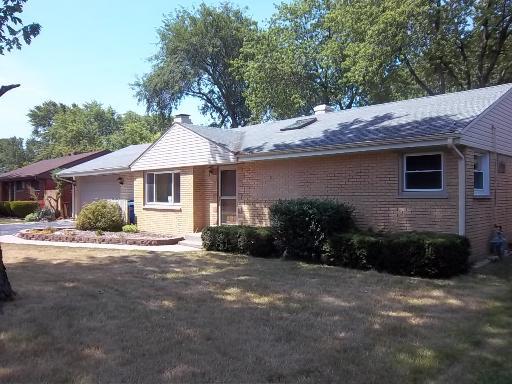 8126 S 82nd Ct., Justice, IL 60458