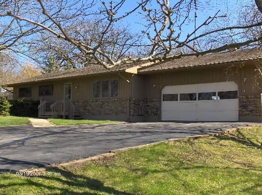 12313 Roger Rd., Woodstock, IL 60098