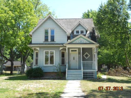 120 S Main St., Seneca, IL 61360