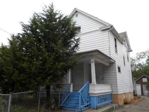 531 S Broadway Ave., Aurora, IL 60505
