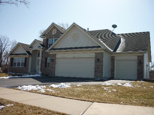 1459 Sutton Cir., Wauconda, IL 60084