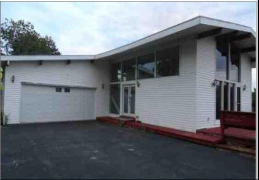 2344 Breckenboro Rd., Davis, IL 61019