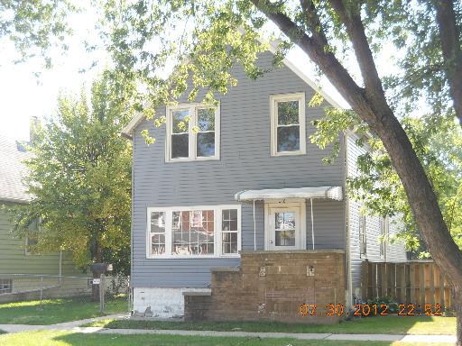 216 27 Ave., Bellwood, IL 60104