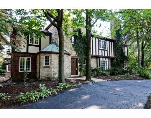 1000 Laurie Ln., Burr Ridge, IL 60527