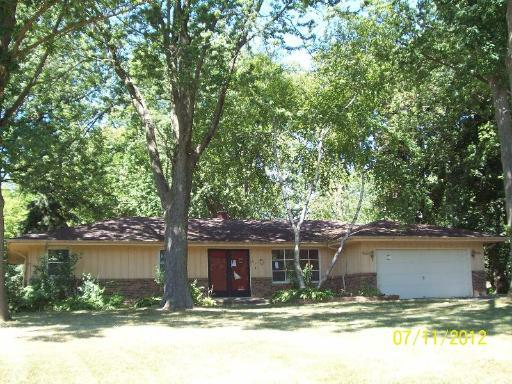 2417 Woodfern Way, Rockford, IL 61108