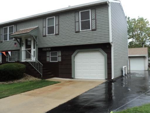 20630 S Acorn Ridge Dr., Frankfort, IL 60423
