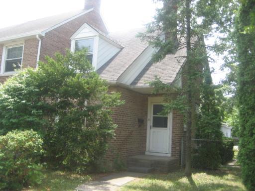 1409 Willow Ave., Des Plaines, IL 60016