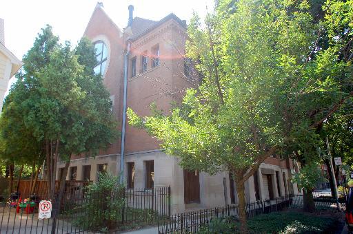 1017 W Barry Ave. #1E, Chicago, IL 60657