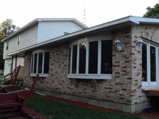 1609 Lowe Dr., Algonquin, IL 60102