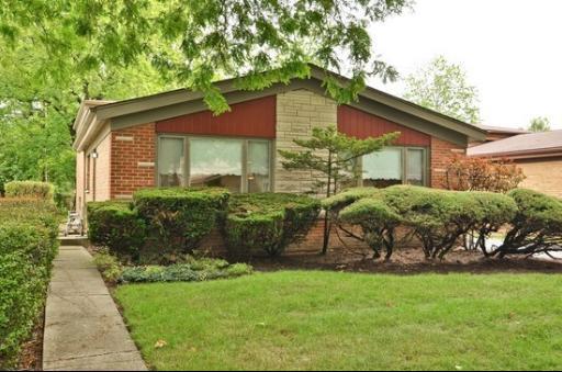 622 Leamington Ave., Wilmette, IL 60091