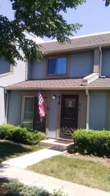 628 Robin Ct., Grayslake, IL 60030