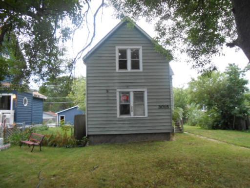 3015 Emmaus Ave., Zion, IL 60099