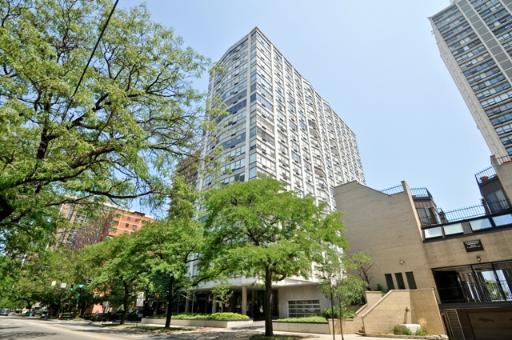 5757 N Sheridan Rd. #7E, Chicago, IL 60660