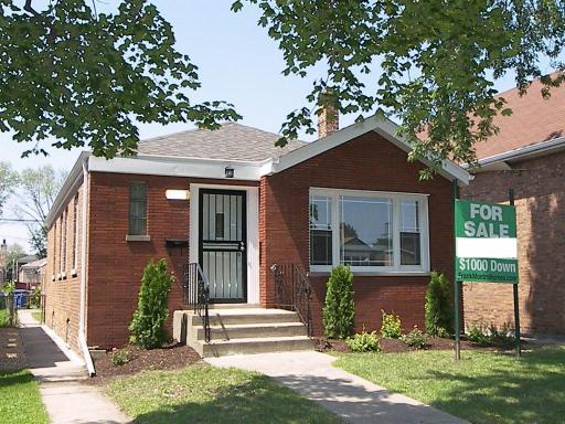 9832 S Greenwood Ave., Chicago, IL 60628