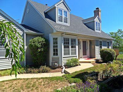 1393 Miller Rd., Geneva, IL 60134