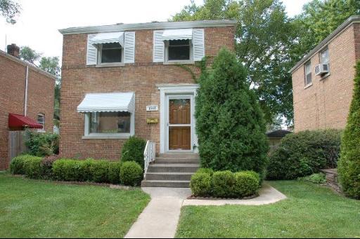 1040 Marshall Ave., Bellwood, IL 60104
