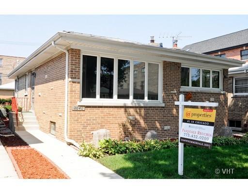 2040 W Summerdale St., Chicago, IL 60625