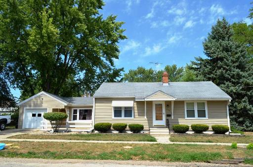 716 Sixth Ave., Aurora, IL 60505