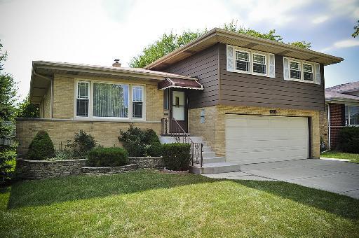 9254 Loras Ln., Niles, IL 60714