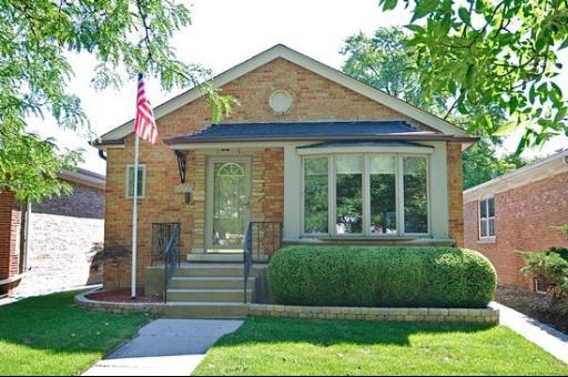 6215 N Kildare Ave., Chicago, IL 60646