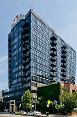 1309 N Wells St. #605, Chicago, IL 60610