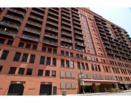 165 N Canal Ave. #507, Chicago, IL 60606