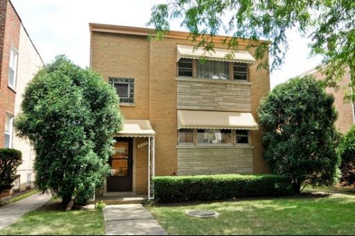 8219 Kilpatrick Ave., Skokie, IL 60076