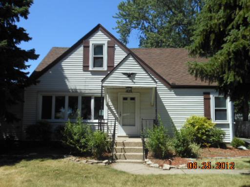 48 E Macarthur Dr., Northlake, IL 60164