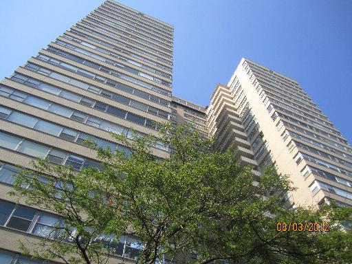6301 N Sheridan Ave. #4B, Chicago, IL 60660