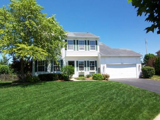7069 Nathan Ln., Carpentersville, IL 60110