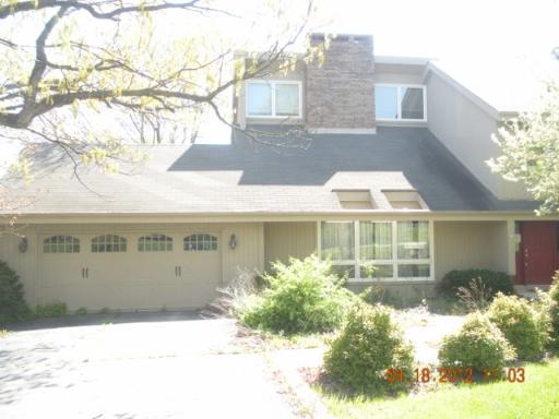3918 Red Bud Ct., Crystal Lake, IL 60012