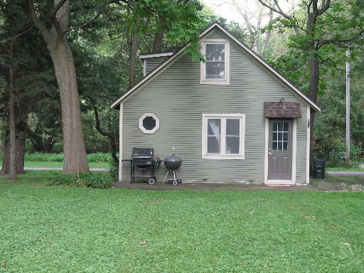 4601 Giant Oak Dr., Mchenry, IL 60050