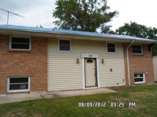 156 Vernon Dr., Bolingbrook, IL 60440