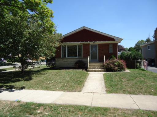 1705 Orchard St., Des Plaines, IL 60018