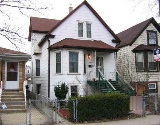 4042 N Kimball St., Chicago, IL 60618