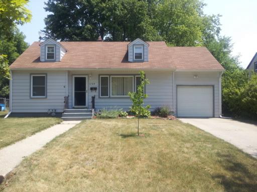 1704 Macarthur Dr., Rockford, IL 61108