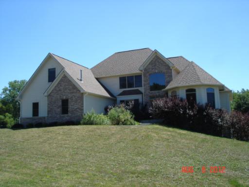 14501 Seneca Ct., Woodstock, IL 60098
