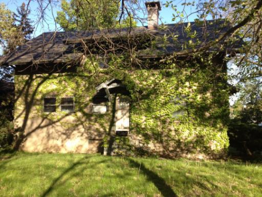 509 Indian Ter., Rockford, IL 61103